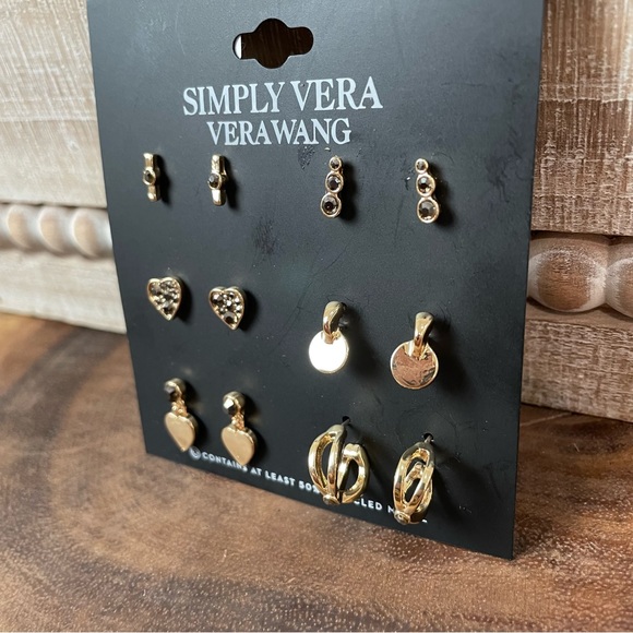 NWT Simply Vera Vera Wang Stud Earrings Set of 6 gold hearts, circles and hoops - Picture 3 of 6